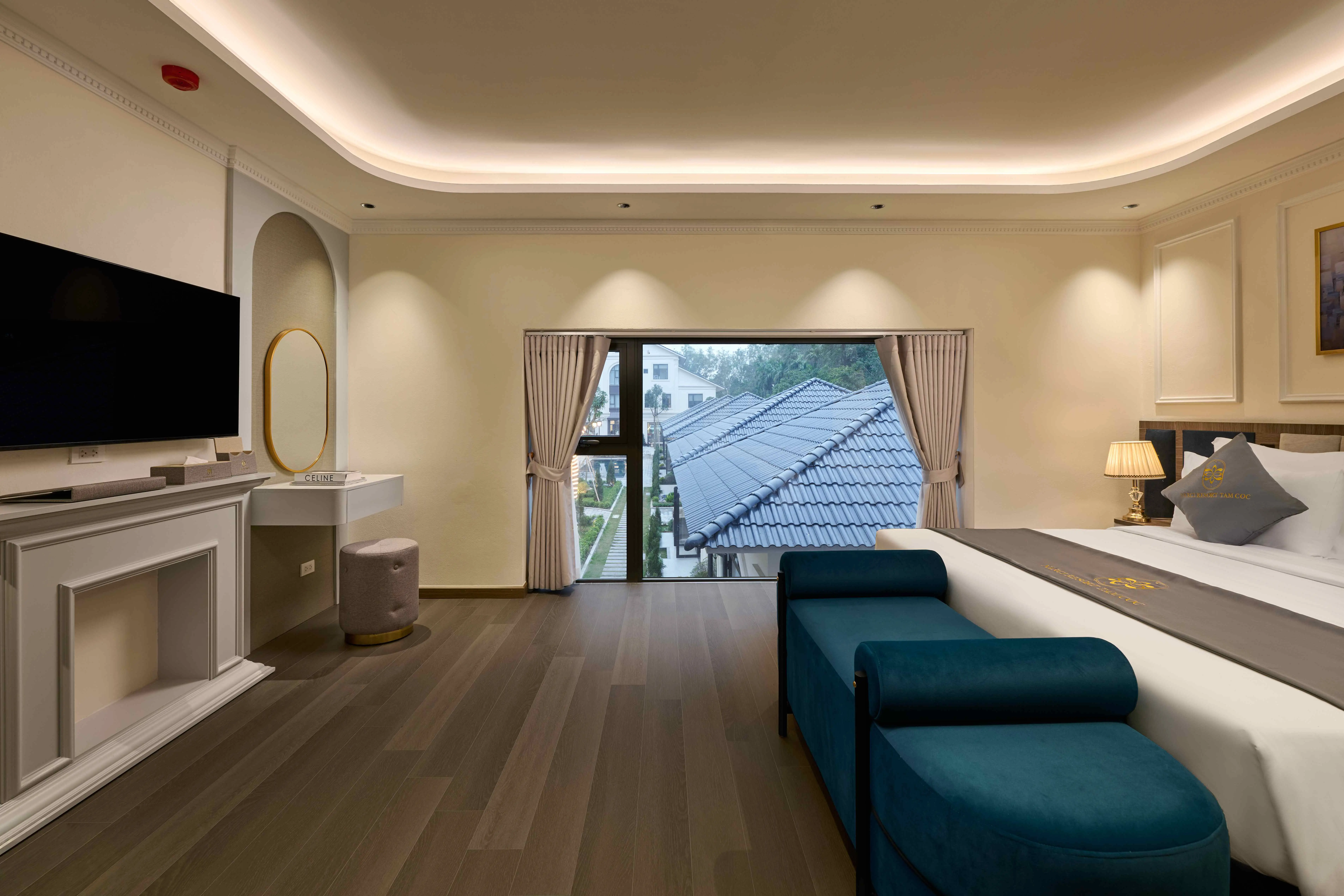 Phòng Deluxe (Pool View)